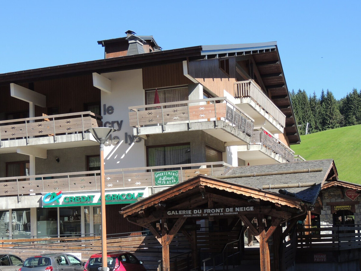 Appartement 35 m² aux Gets, front de pistes avec balcon - Photo 14