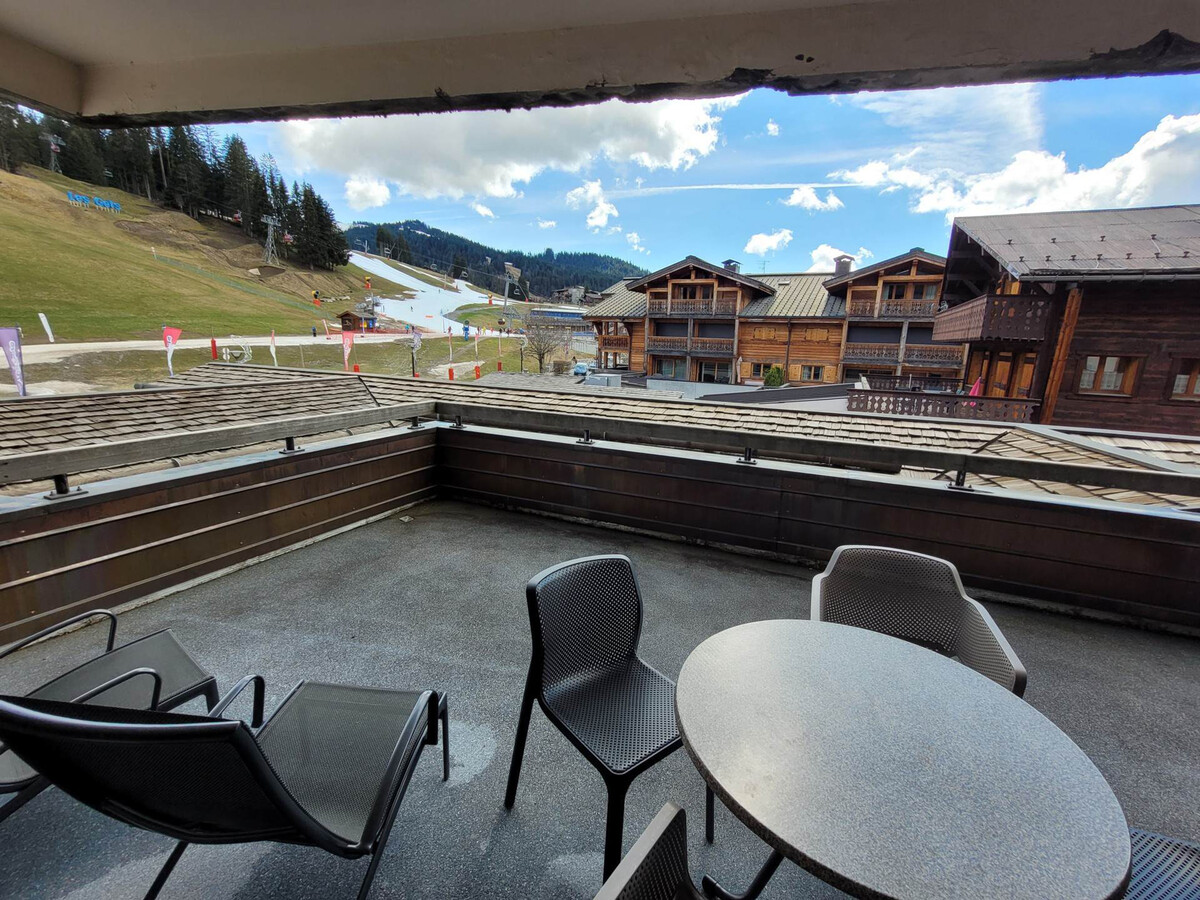 Appartement 35 m² aux Gets, accès direct pistes ski - Photo 9