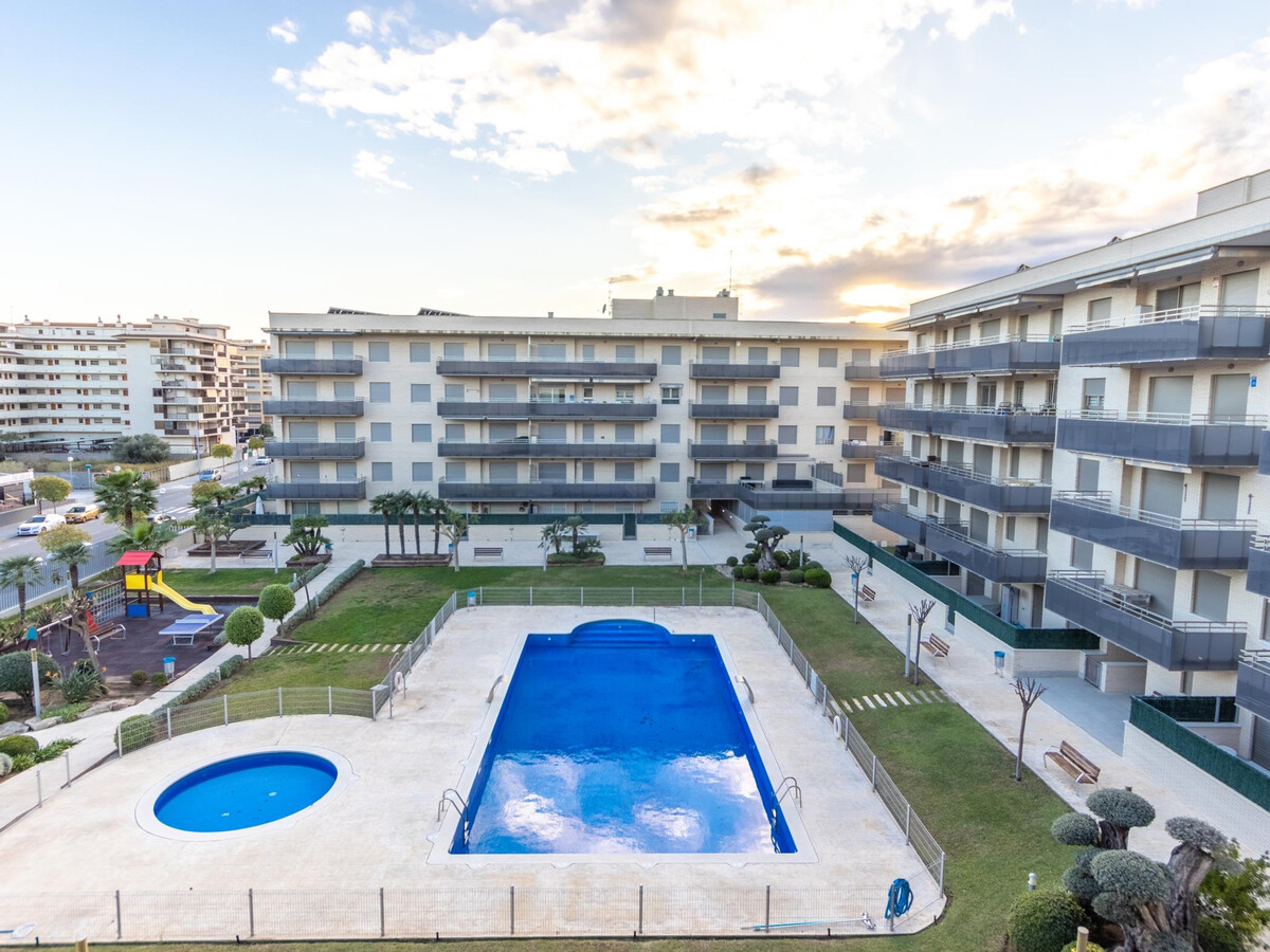 Appartement 3 chambres La Pineda, piscine et plage à 5 min - Photo 10