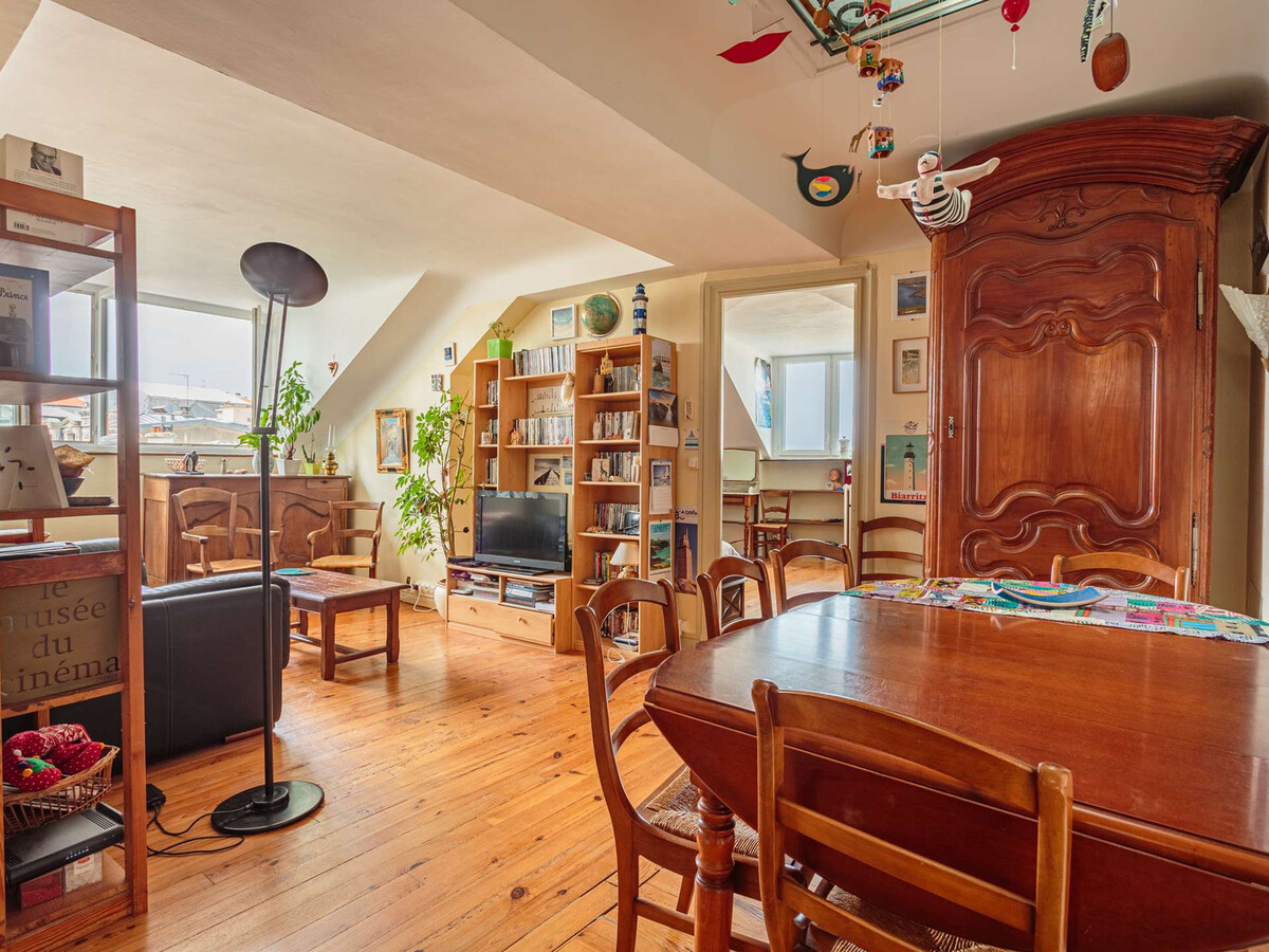 Appartement vue mer au 4e étage, centre de Biarritz - Photo 4