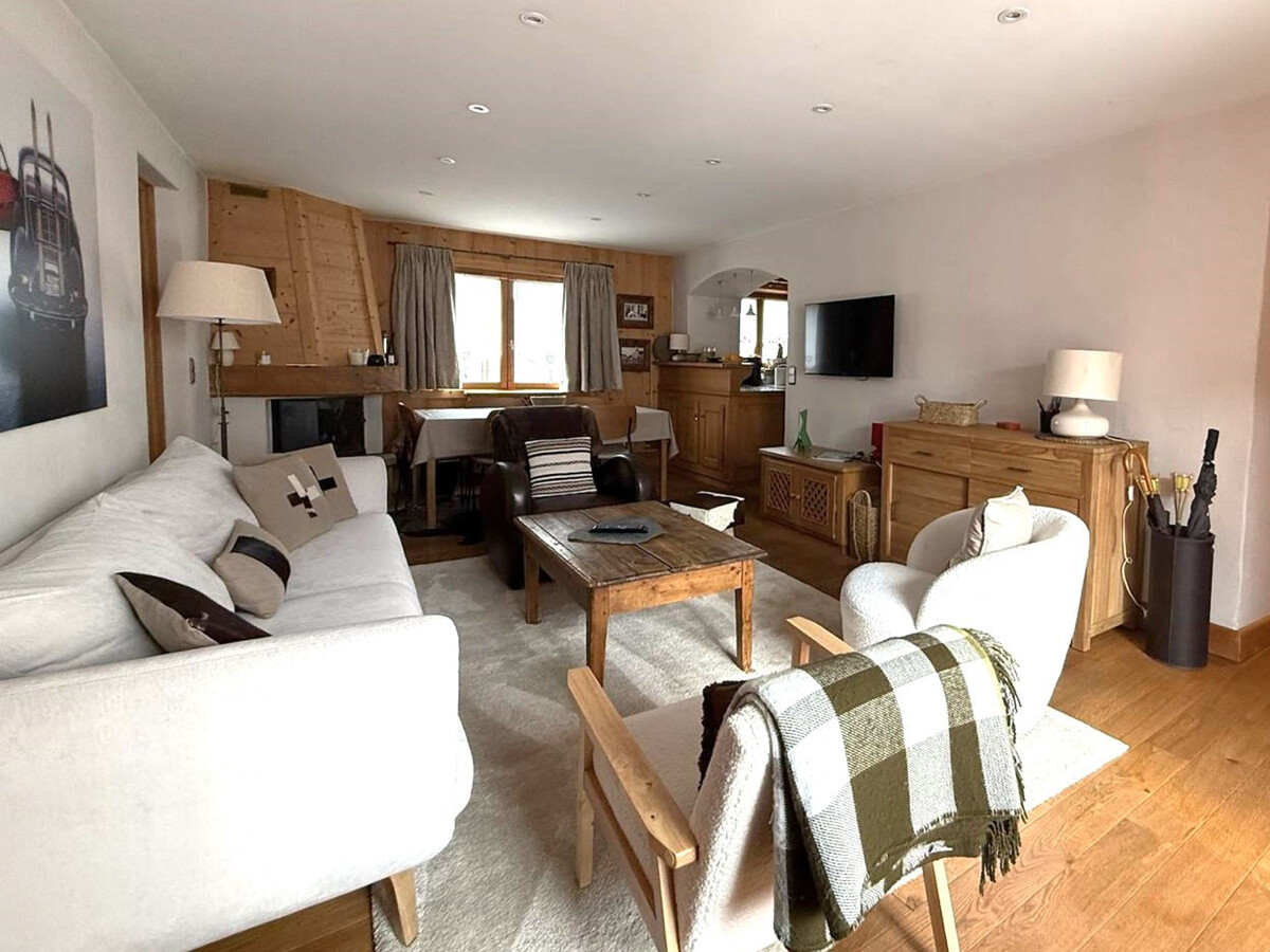 Appartement Megève 3 chambres, terrasse 40m², cheminée - Photo 2