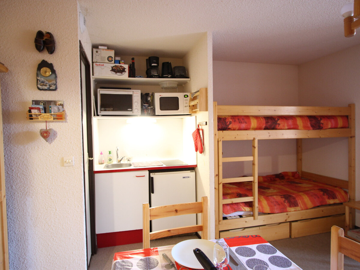Studio cabine 24m² Chamrousse, balcon, pied des pistes - Photo 3