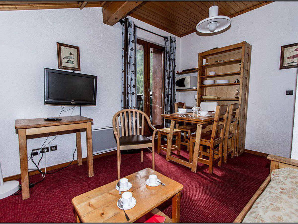 Appartement 6 pers centre Val-d'Isère, 4e étage ascenseur - Photo 4