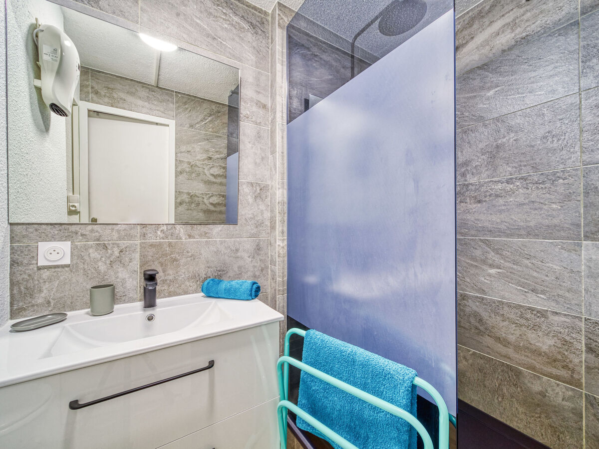 Studio 22 m² au 19e étage, vue montagne - Le Corbier - Photo 4