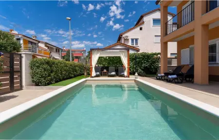 Apartment Boutique, Maison 5 personnes à Novigrad - Photo 4