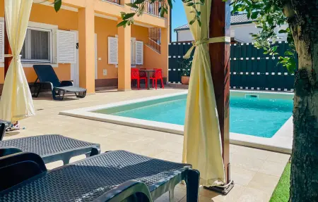 Apartment Boutique, Maison 5 personnes à Novigrad - Photo 11