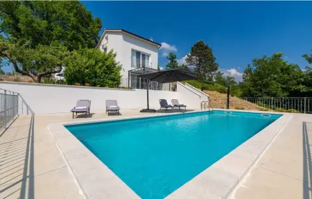 Location maison à Pazin, Villa Forest Fairy