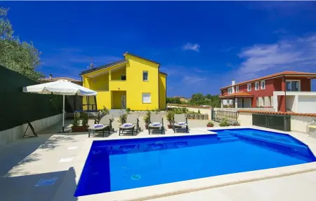 Location appartement à Buje, Daris