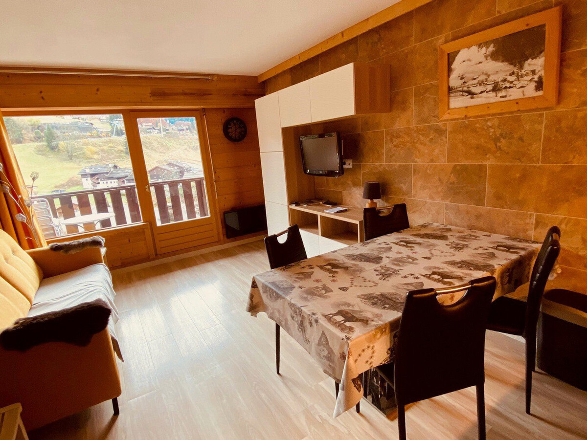 Appartement 4 personnes La Clusaz, balcon sud et garage - Photo 1