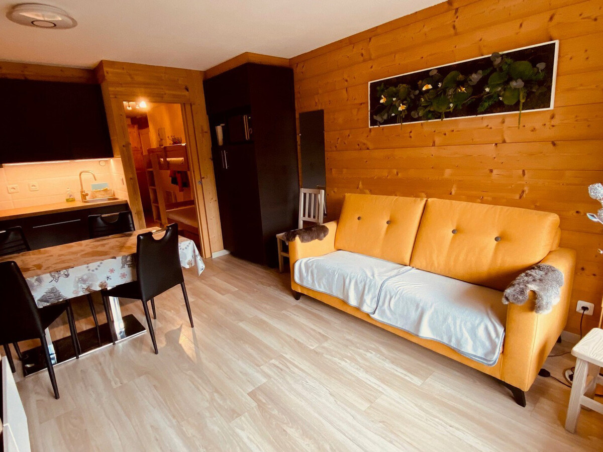 Appartement 4 personnes La Clusaz, balcon sud et garage - Photo 4