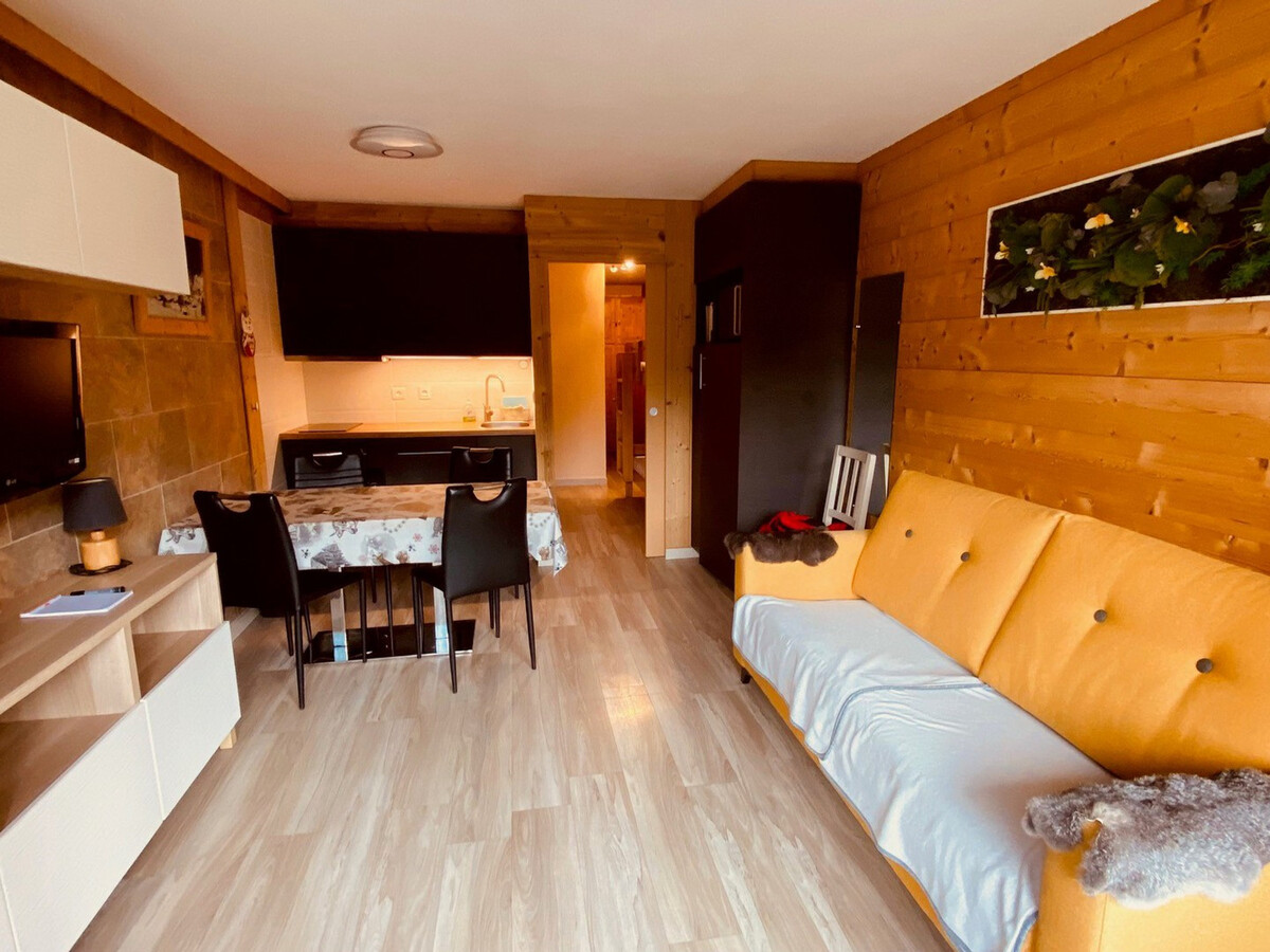 Appartement 4 personnes La Clusaz, balcon sud et garage - Photo 6