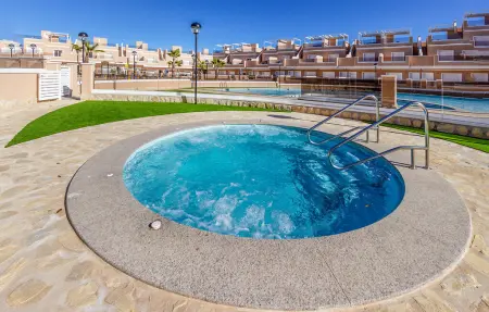 Appartement 3 chambres avec piscine partagée, à 300 m de la plage à Torre de la Horadada : photo 12