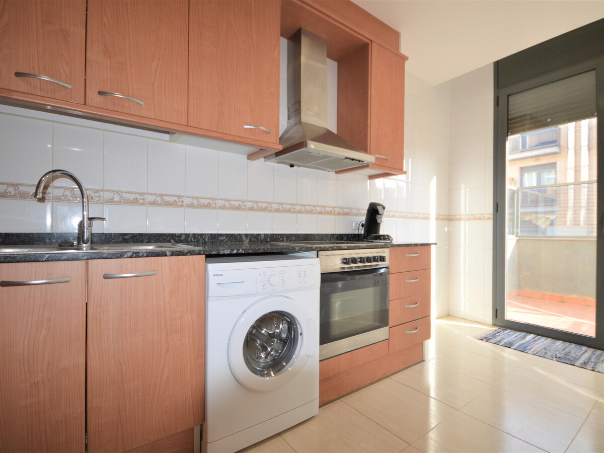 Appartement 6 pers. avec jardin, piscine et barbecue à Sant Pere Pescador - Photo 8