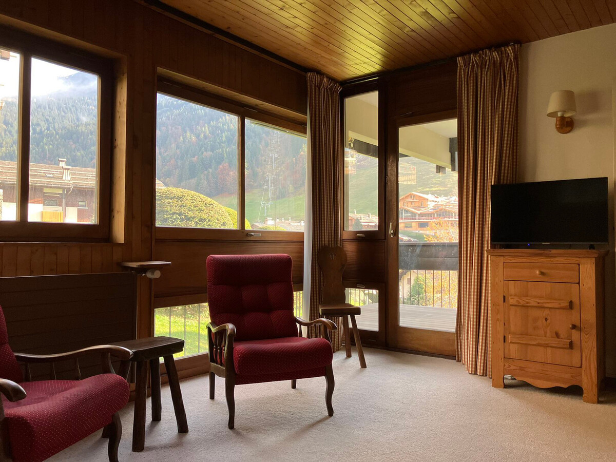 Appartement 2 pièces balcon vue montagne à La Clusaz - Photo 3