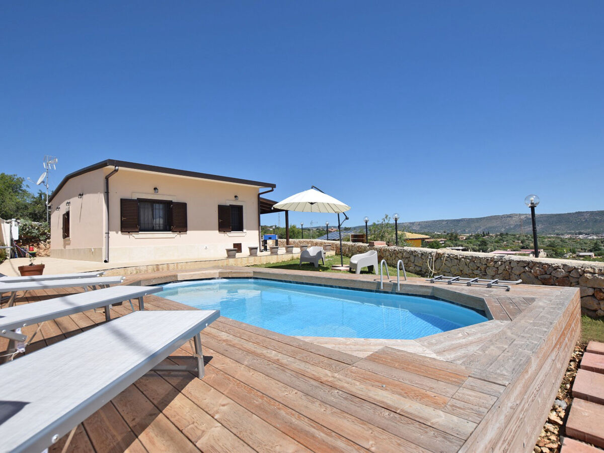 Villa Bellavista à Floridia – 5 pers., piscine et terrasse - Photo 1