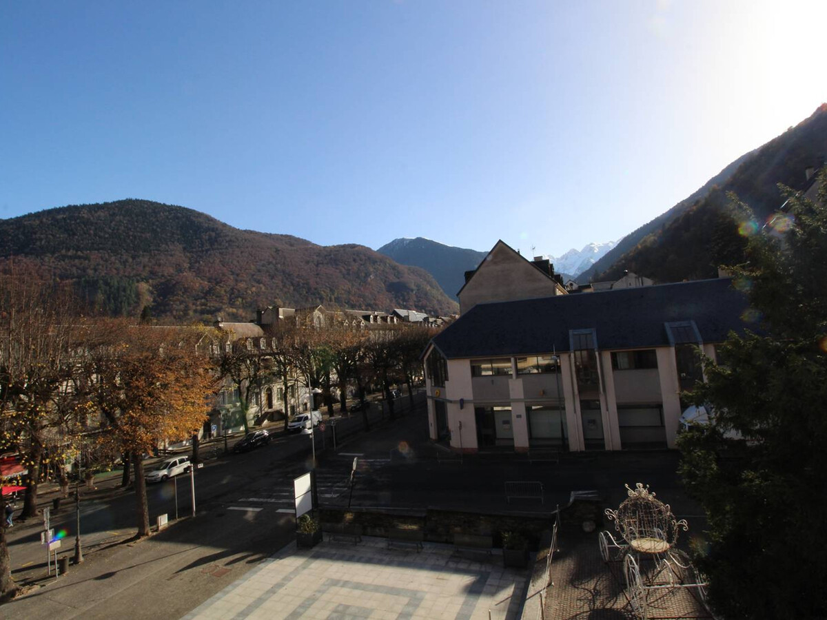 Appartement T3 centre Bagnères-de-Luchon, 100m télécabine - Photo 2