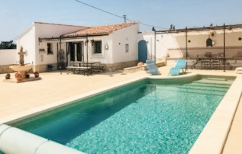 Maison provençale avec piscine près d'Arles - Photo 1