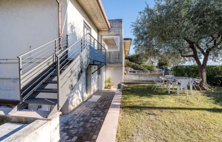 Location maison à Borso del Grappa, Fly House