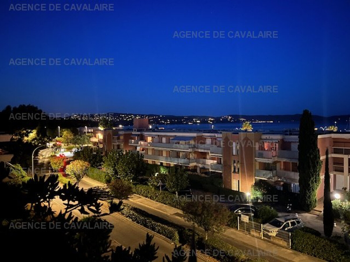 Studio cabine 100m plage, climatisé, parking à Cavalaire - Photo 15