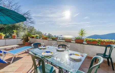 Location maison à Leivi