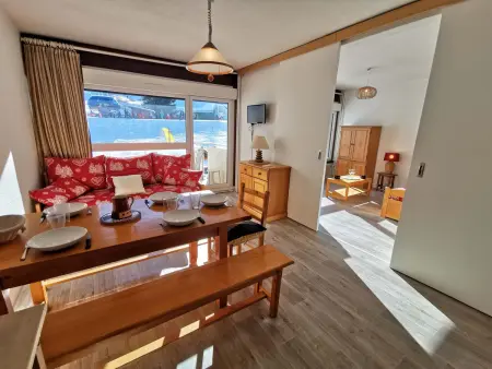 Location appartement à Les Adrets Prapoutel, Charmant 2 pièces cabine, au pied des pistes de Prapoutel, balcon sud-est, ascenseur, 6 pers