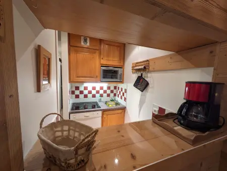 Appartement 4 pers. à 5 min du centre, balcon, parking : photo 6