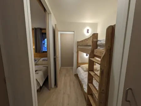 Appartement 4 pers. à 5 min du centre, balcon, parking : photo 7