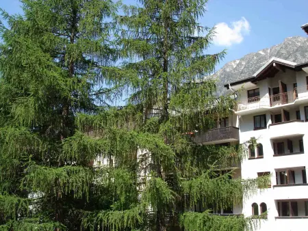 Appartement 4 pers. à 5 min du centre, balcon, parking : photo 13