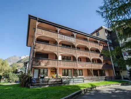Appartement 4 pers. à 5 min du centre, balcon, parking : photo 16