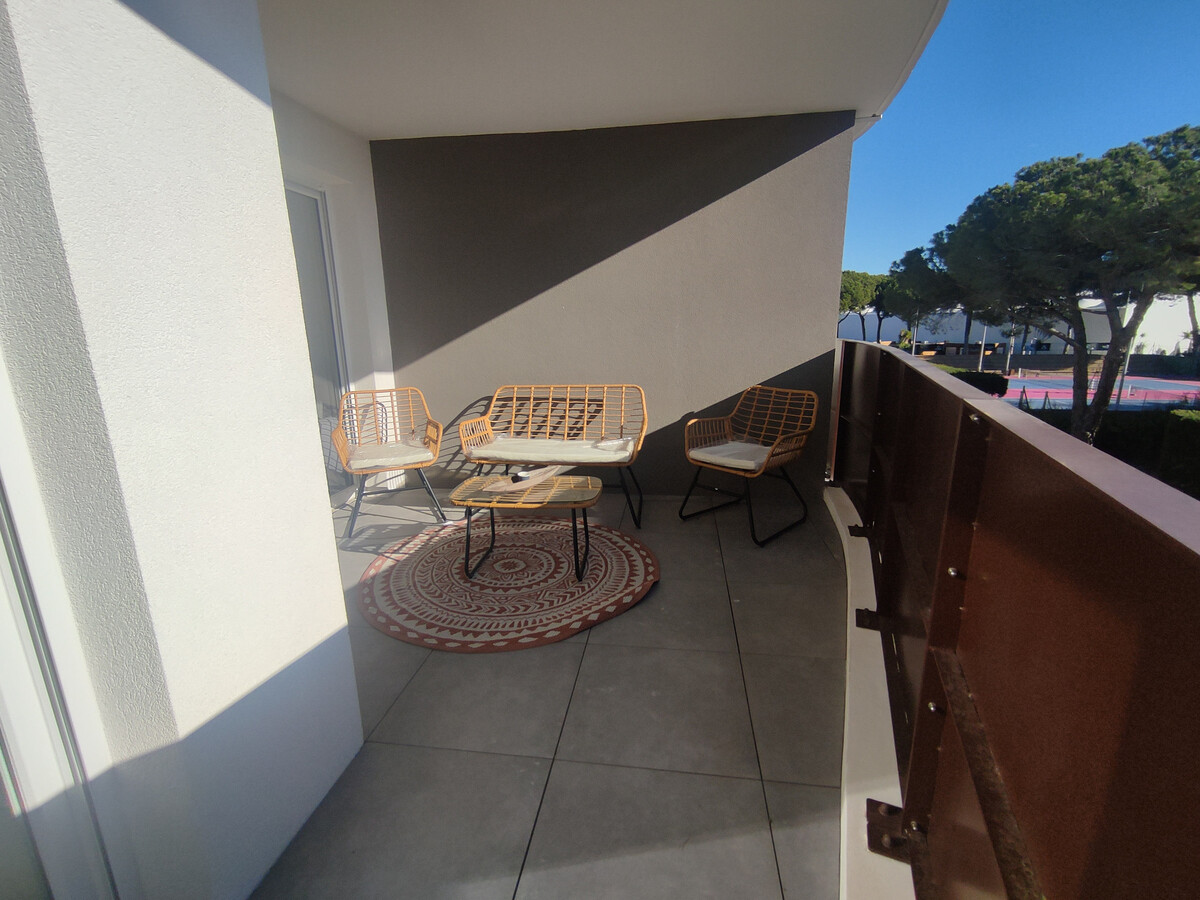Appartement 2 pièces climatisé, piscine et salle de sport - Photo 3