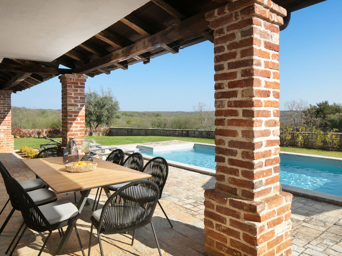 Villa Clematis à Sv. Lovreč, piscine privée 8 x 4 m - Photo 10