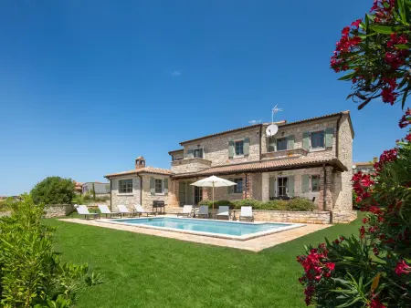 Villa Rorripa 8 pers., piscine privée à Sv. Lovreč