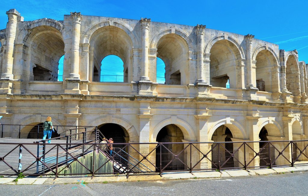 Roulotte avec jacuzzi à Raphèle-les-Arles - Photo 14