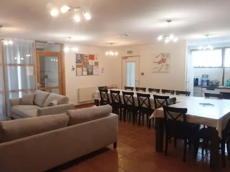 Éco-gîte familial avec jardin, proche sentier randonnée - Photo 4