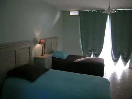 Éco-gîte familial avec jardin, proche sentier randonnée - Photo 10