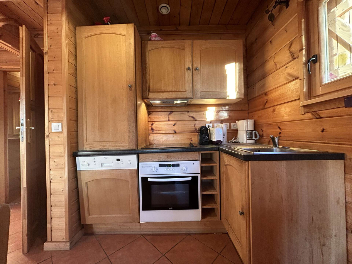 Chalet 8 pers. à 330m des pistes, piscine et terrasse - Photo 6