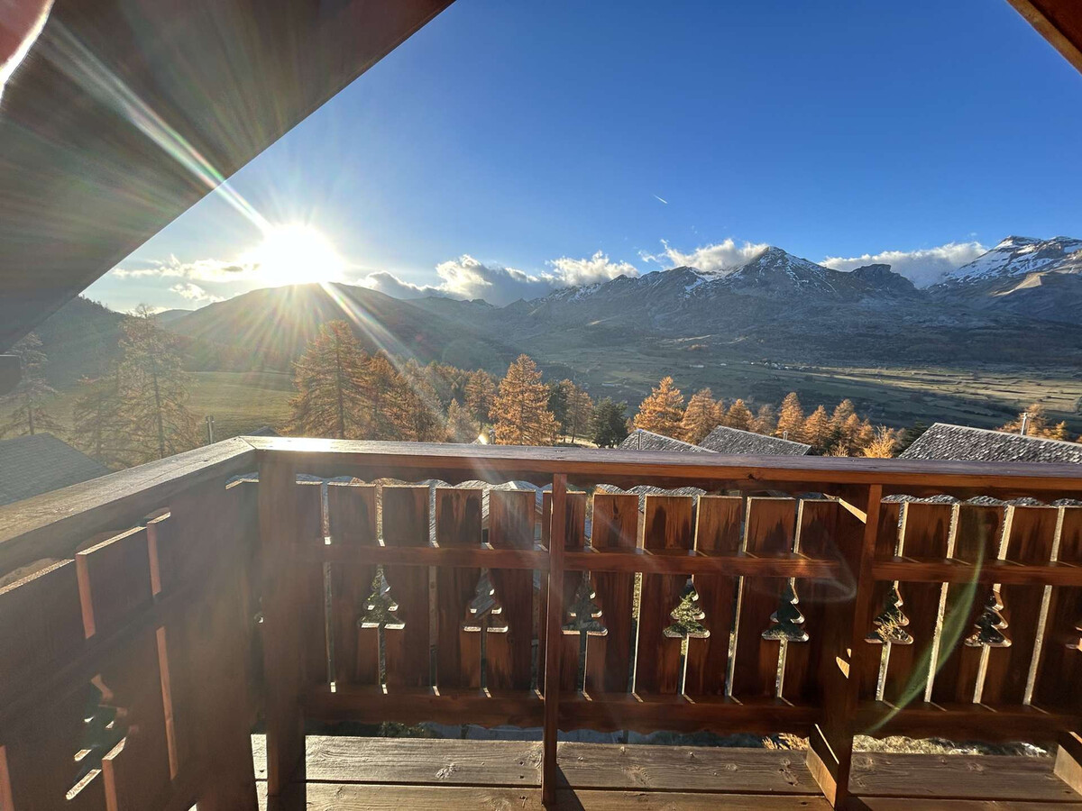 Chalet 8 pers. à 330m des pistes, piscine et terrasse - Photo 12