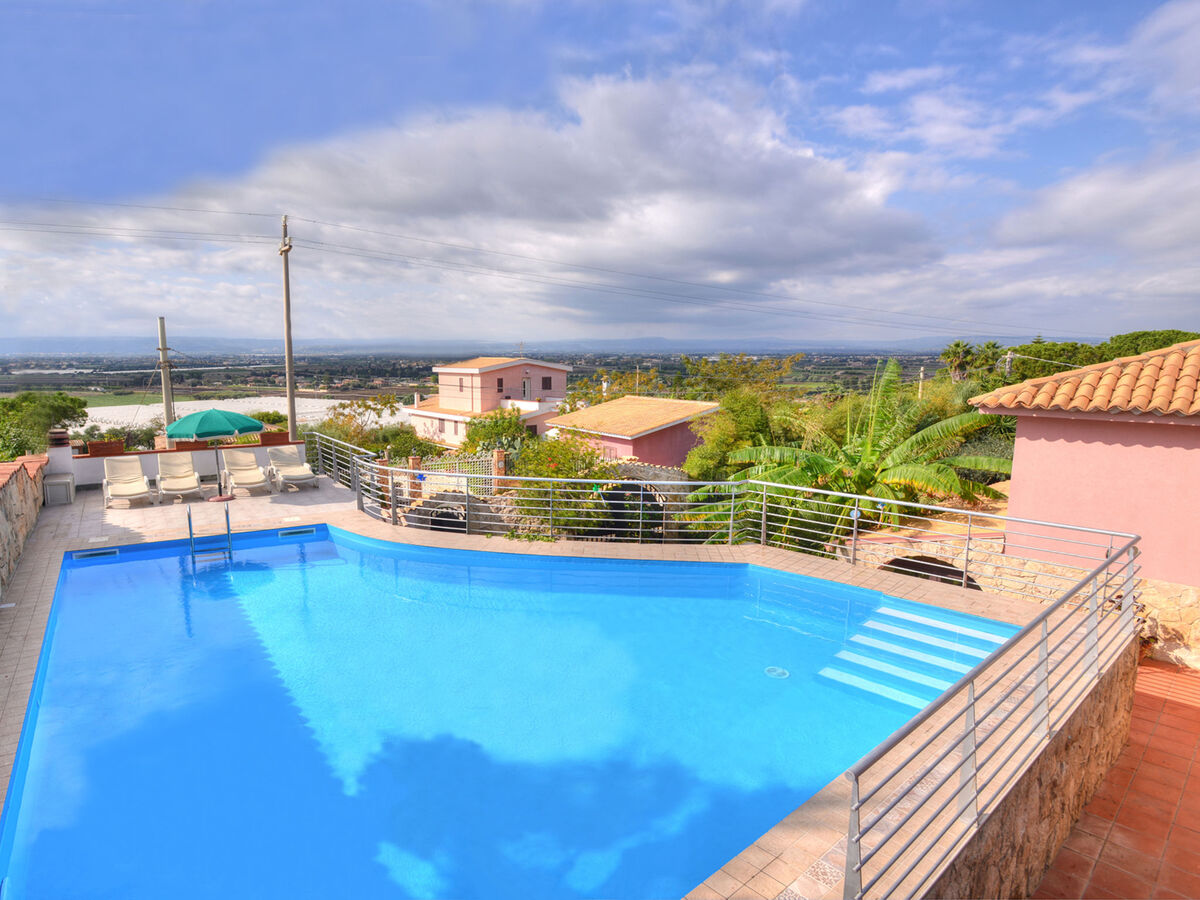 Villa Eleonora à Siracusa, piscine et jardin 800m² - Photo 2