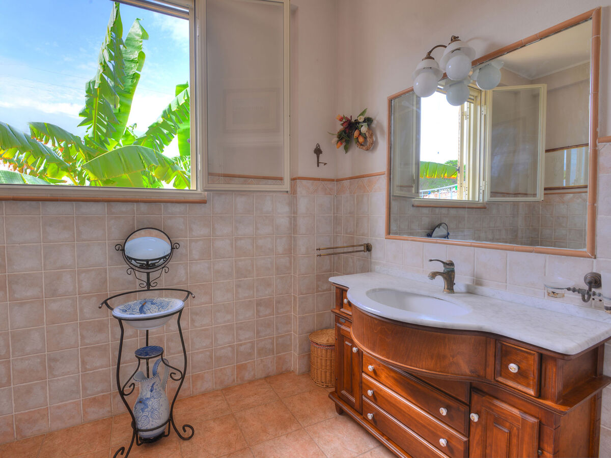 Villa Eleonora à Siracusa, piscine et jardin 800m² - Photo 17