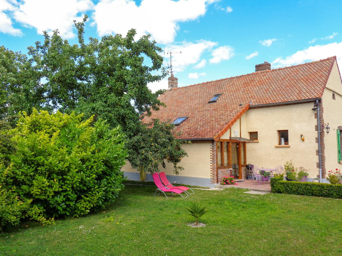 Gîte 4 personnes avec jardin 300 m² et cheminée - Photo 1