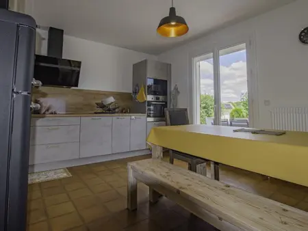 Gîte 9 personnes avec cheminée, jeux enfants et terrain clos - Photo 2