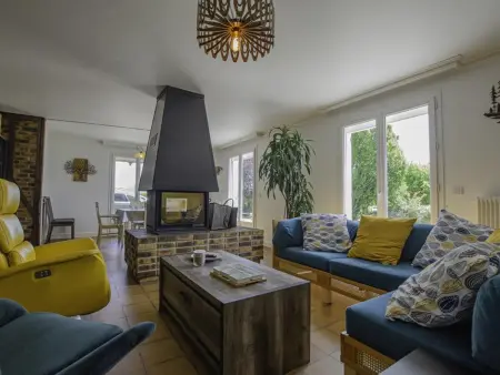Gîte 9 personnes avec cheminée, jeux enfants et terrain clos - Photo 3