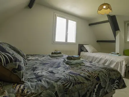 Gîte 9 personnes avec cheminée, jeux enfants et terrain clos - Photo 10