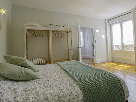 Gîte 5 pers. à Gyé-sur-Seine, jardin clos et cuisine d'été : photo 12
