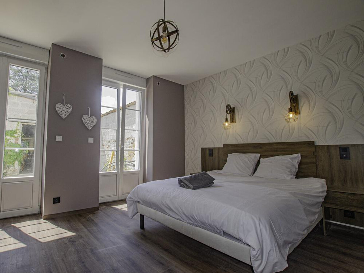Gîte 15 pers., 6 chambres, parc et piscine à Brienne-le-Château - Photo 11