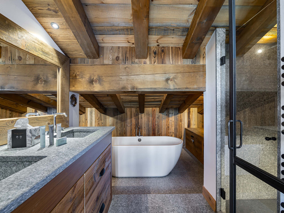 Duplex 4 chambres, parking couvert et WiFi à Val-d'Isère - Photo 10