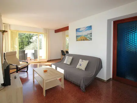 Villa Spacieuse avec Jardin près de la Plage, Villa 8 personnes à Llançà - Photo 4