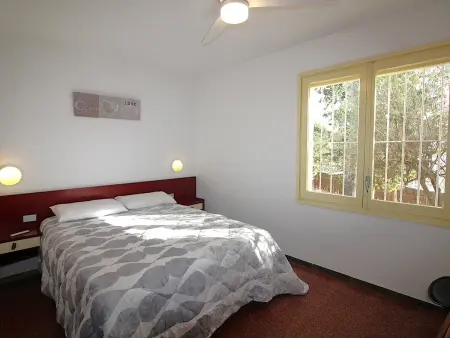 Villa Spacieuse avec Jardin près de la Plage, Villa 8 personnes à Llançà - Photo 10