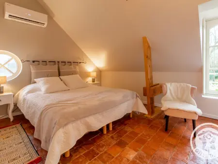 Le Verdelay, gîte 4 pers avec piscine chauffée à La Ménitré : photo 9