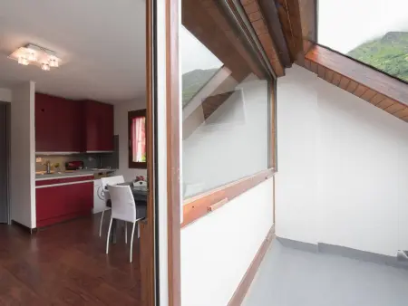 Appartement 2 pièces avec parking privé près du téléphérique, Saint-Lary : photo 7